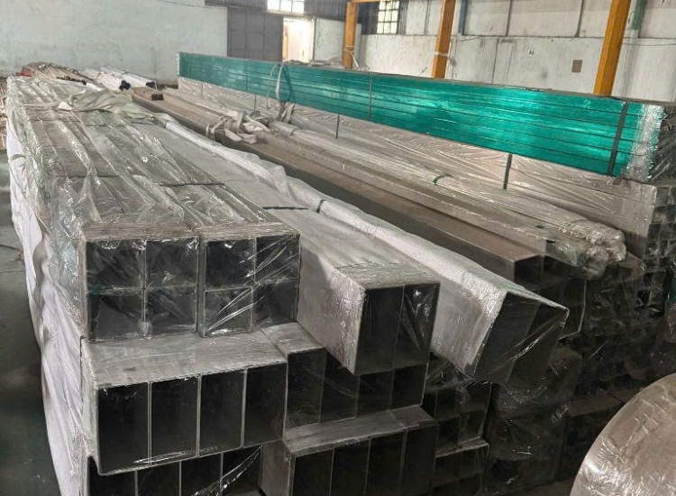 HỘP INOX CHỮ NHẬT 304|316 - 150 x 200 x 4.0MM