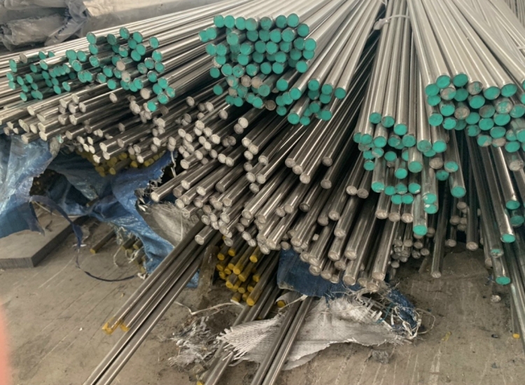 LÁP TRÒN ĐẶC 304- PHI 4|STAINLESS STEEL 304 ROUND BAR , Diameter 4mm