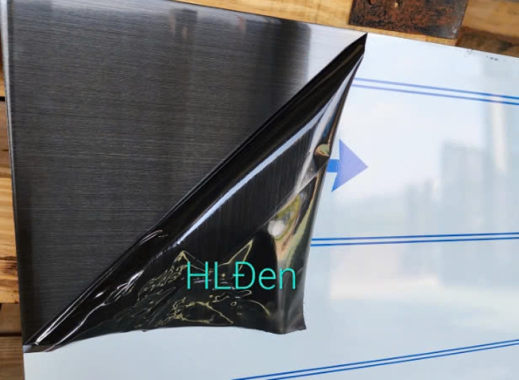 TẤM INOX XƯỚC ĐEN