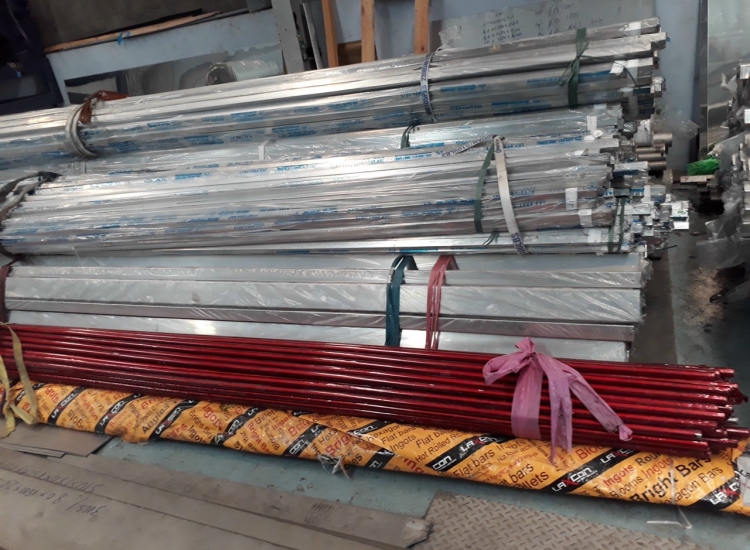 HỘP VUÔNG -HỘP CHỮ NHẬT INOX CÔNG NGHIỆP  316/BỀ MẶT 2B-NO.1(vuông 10-vuông 300, hộp chữ nhật 10x20-200x300 các độ dày)