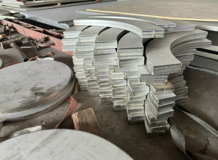 GIA CÔNG INOX LASER CHI TIẾT