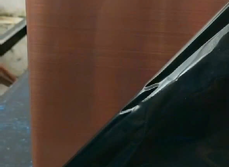 TẤM INOX XƯỚC NÂU