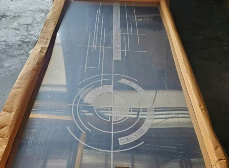 TẤM INOX HOA VĂN CỬA, CABIN BÁN NGUYỆT TRẮNG - VÀNG 