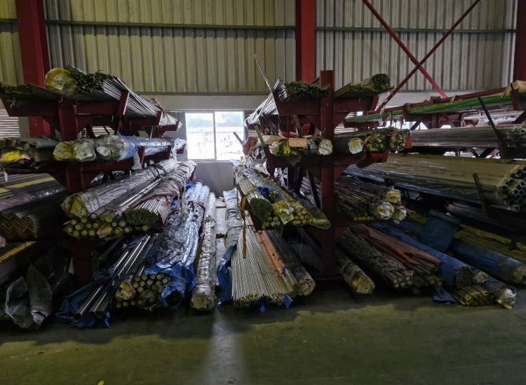 LÁP TRÒN ĐẶC 316- PHI 220|STAINLESS STEEL 316 ROUND BAR , Diameter 220mm