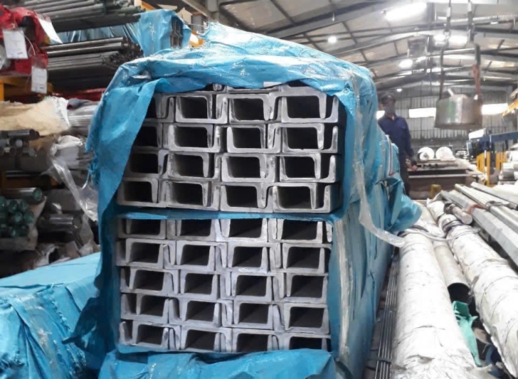 U ĐÚC INOX 304 - 150 x 75 x 6.0 x 6M