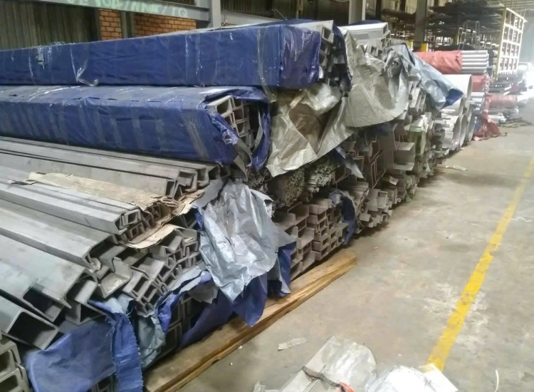 U ĐÚC INOX 304-160 x 65 x 6.5 x 6M