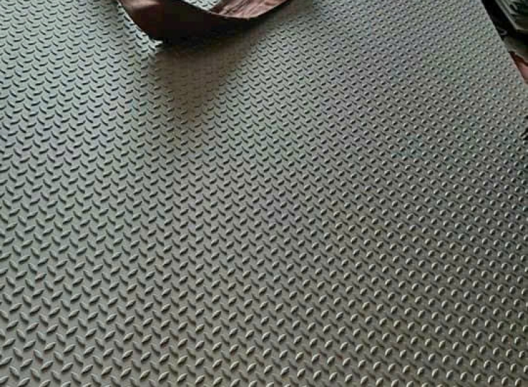 TẤM INOX DẬP GÂN